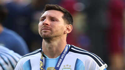 'Don't retire yet': Di María makes desperate plea to Lionel Messi after Argentina's World Cup agony | Football News
