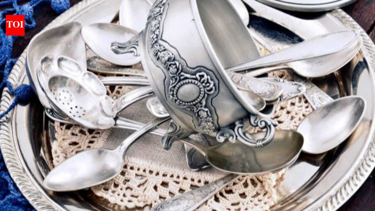 Clean Silver Naturally: How to clean silver items naturally: 5 Easy home remedies that can restore their shine