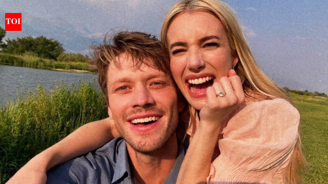 Emma Roberts marries Cody John in intimate Idaho Wedding after four years together; aunt Julia Roberts attends - PICS﻿ |