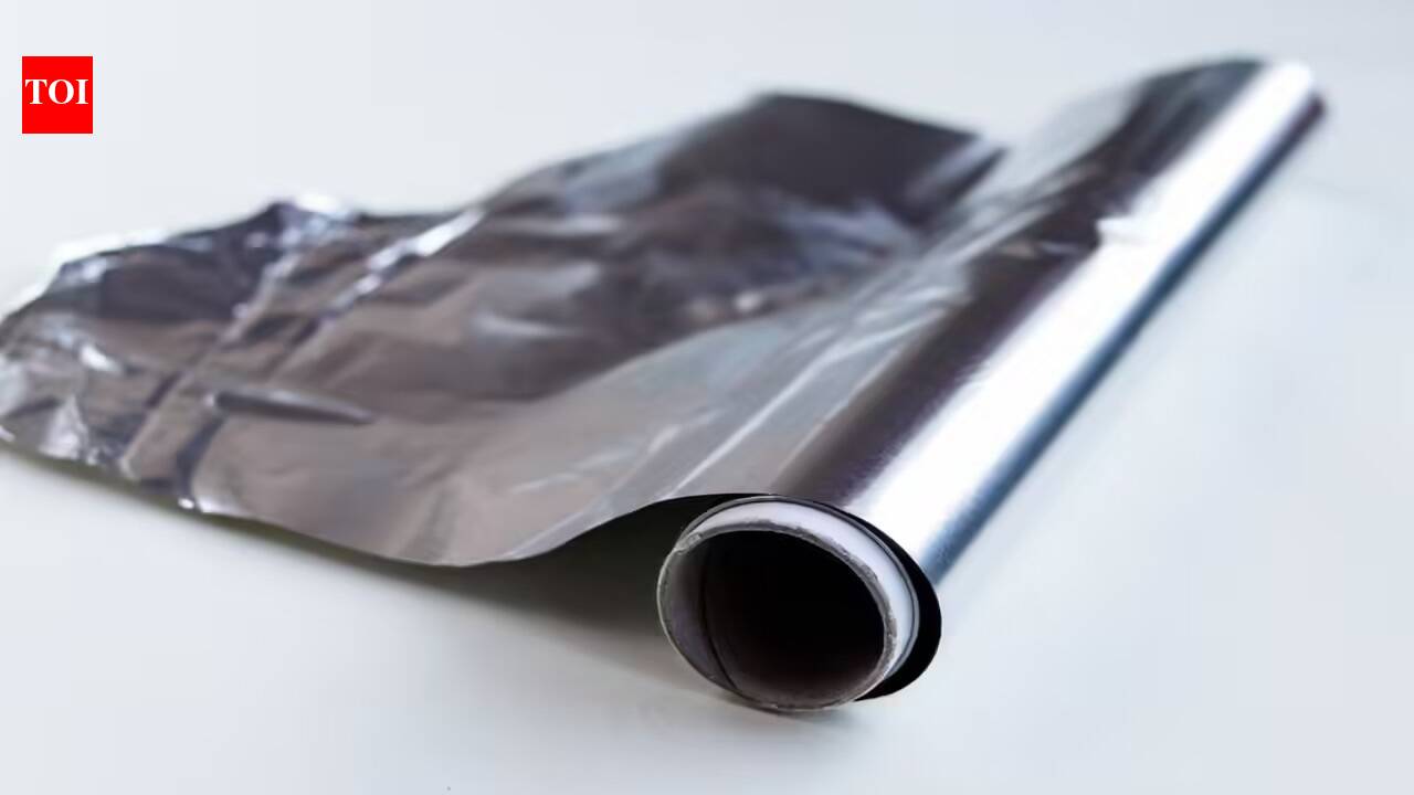 The science behind aluminium foil: Why one side looks shiny and the other looks dull