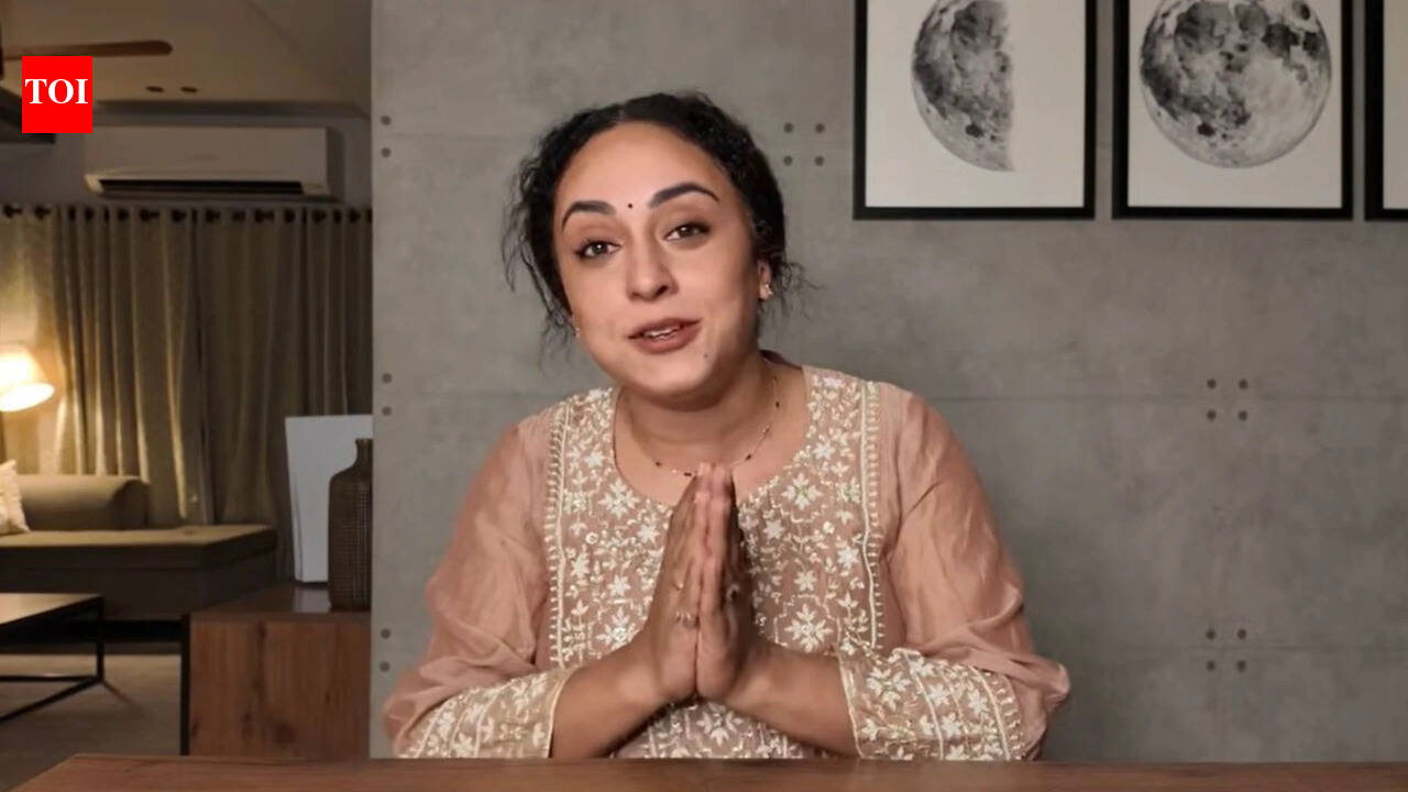 Pearle Maaney Apology: 'I am truly sorry': Pearle Maaney apologises and clarifies 'failed filmmaker' remark amid backlash | Malayalam Movie News