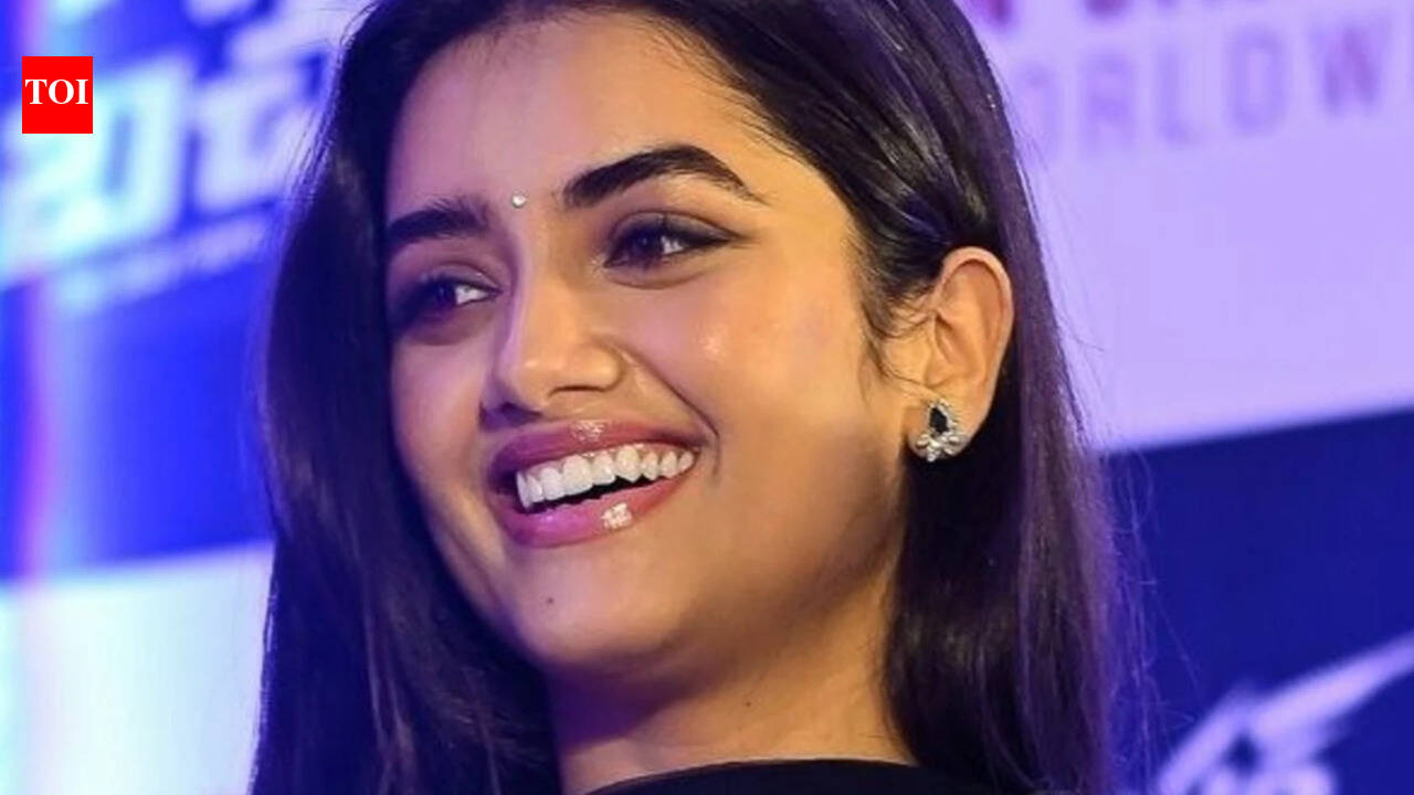 Lenin Movie: Bhagyashri Borse reveals mother blocked her for six months after acting decision; 'Lenin' actress' emotional confession goes viral | Tamil Movie News