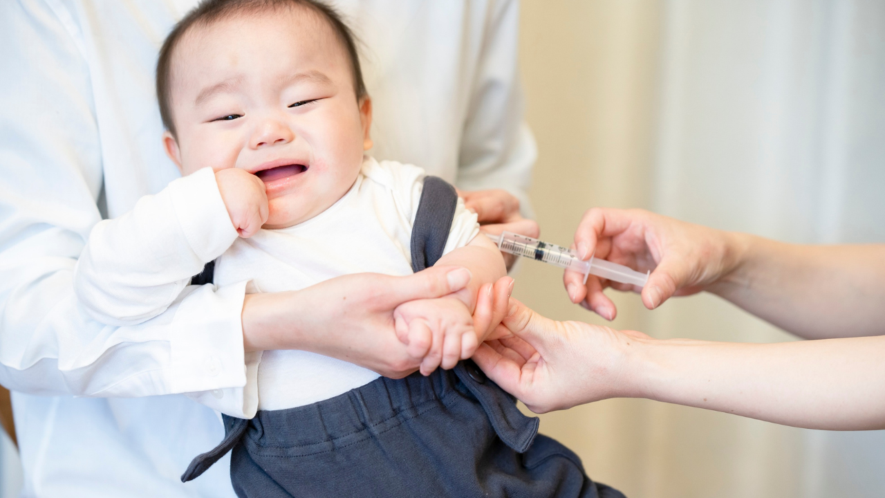 Infant vaccination schedule in India: A month-by-month guide every parent should know |