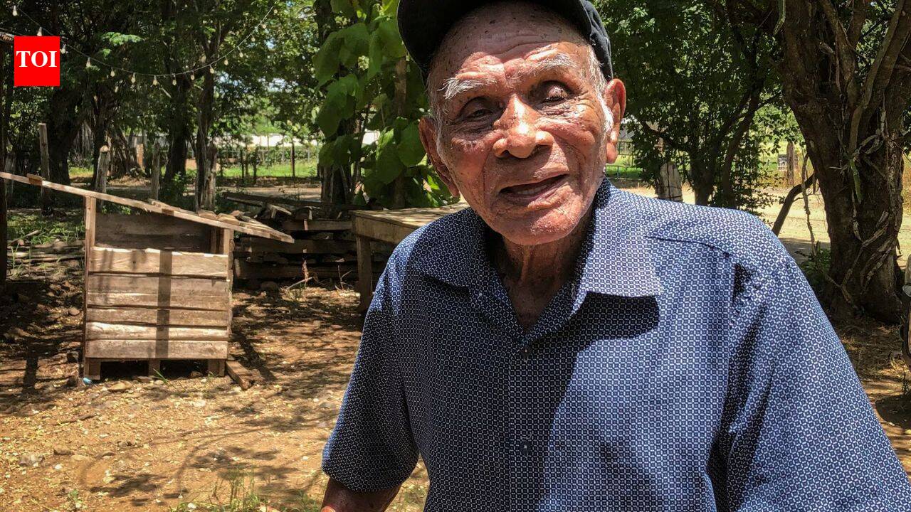 Meet Jose Flores: 119-year-old man who still smiles, walks and eats well; experts call him an 'extraordinary case' of good health