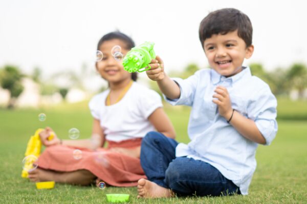 Is your child being a good friend? Unhealthy friendship habits parents shouldn't ignore |