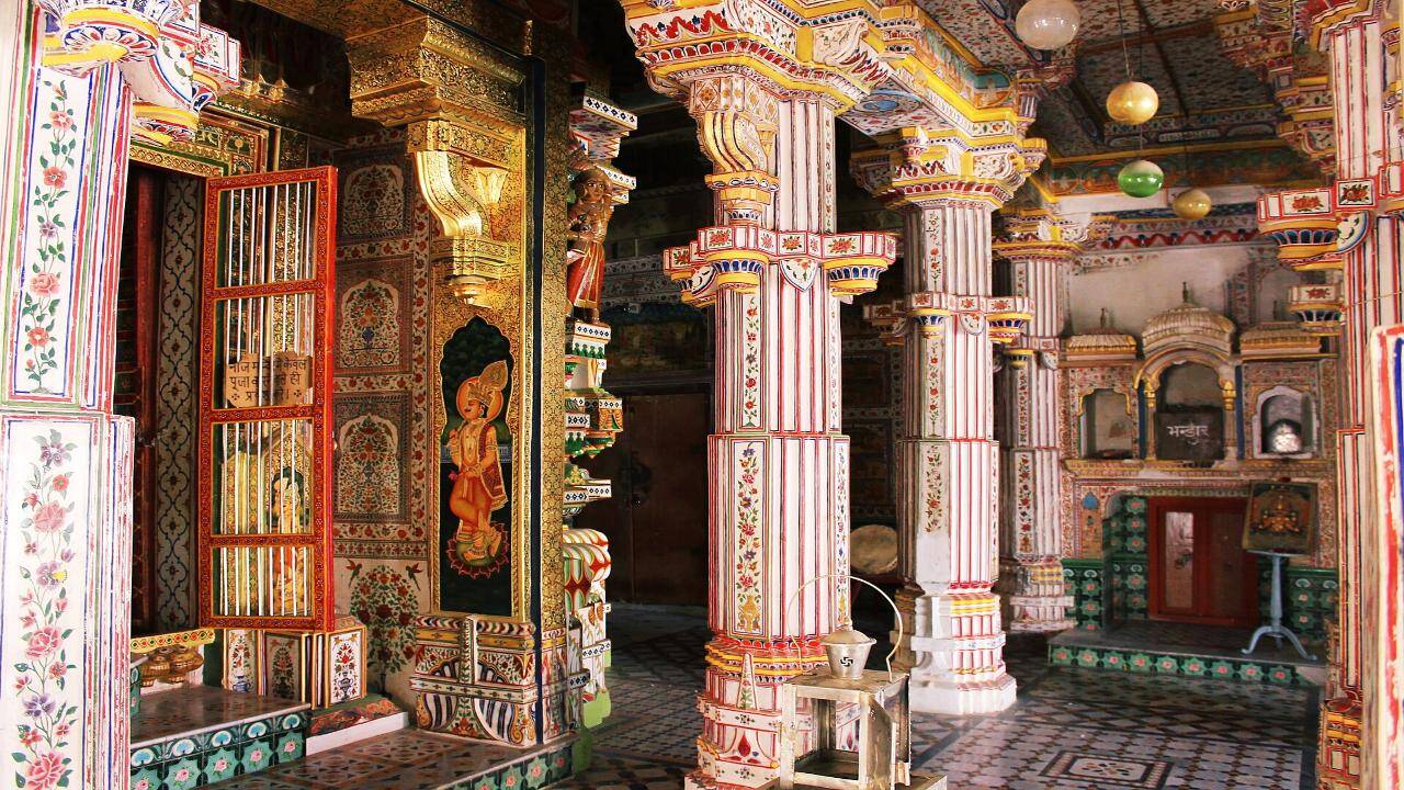 There’s a temple in Rajasthan built with 40,000 kg of ghee and locals say it still seeps butter in peak summer