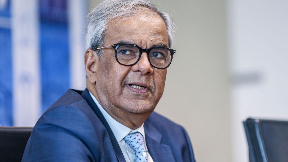 'Just became a grandfather!' - Outgoing Kotak Bank CEO Ashok Vaswani explains the reason behind his exit
