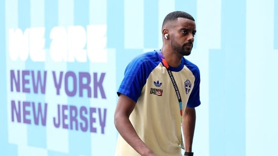 France vs Sweden LIVE Score, FIFA World Cup 2026: Sweden come out all guns firing, Alexander Isak almost scores