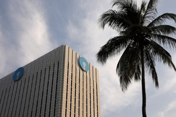 SBI Raises Over $1.5 Billion in Foreign-Currency Deposits From Overseas Citizens