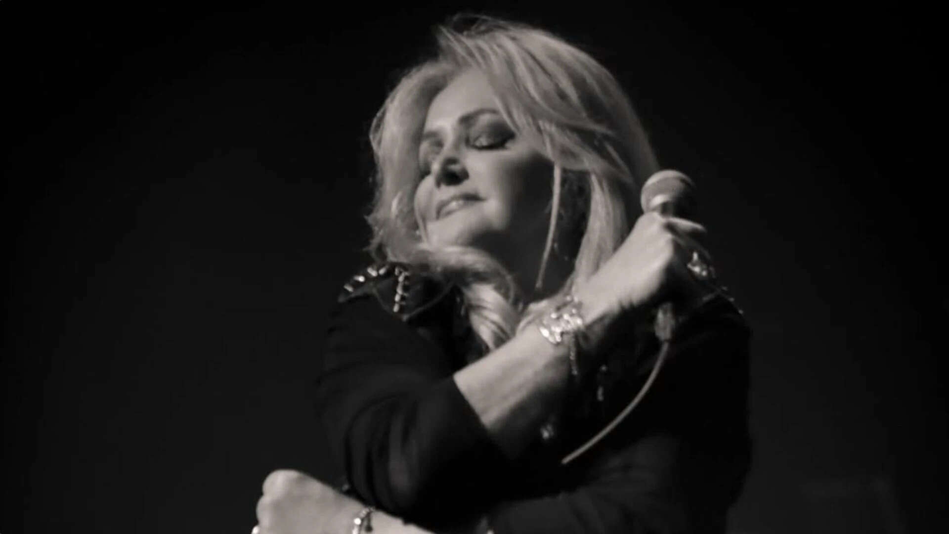 Tyler: Prince William and Kate Middleton Pay Tribute to Bonnie Tyler After Her Passing |