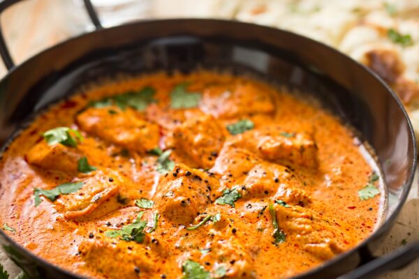 MS Dhoni loves butter chicken, but the way he eats it is so unusual that even Robin Uthappa couldn't help talking about it |