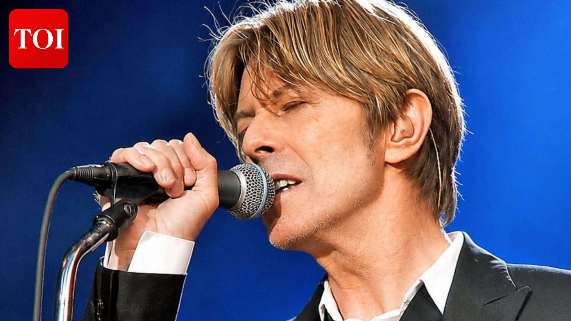 Explore the Profound Wisdom of David Bowie: A Journey of Arrival and Departure |