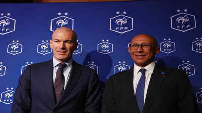 France's greatest icon returns! Zinedine Zidane appointed head coach | Football News