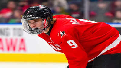 Toronto Maple Leafs rookie Gavin McKenna tipped to match Matvei Michkov's impressive debut season | NHL News
