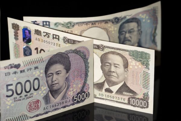 Yen to extend historic slump, while AI and energy 'supply bust' to support the U.S. dollar: Goldman