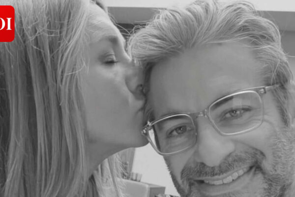 'Summer Love': Jennifer Aniston and Jim Curtis Celebrate their First Anniversary with Joyful Moments |