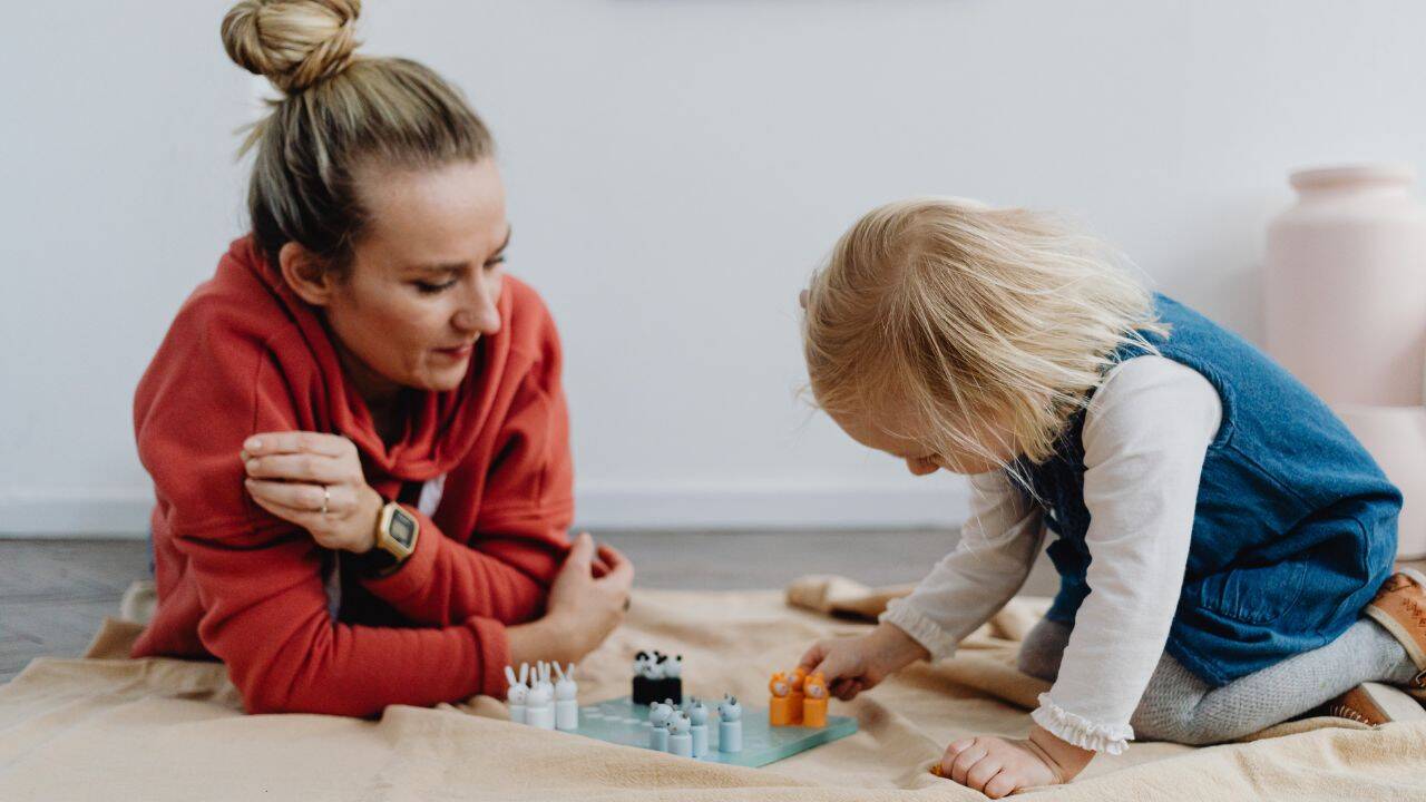 Stop asking 'How was your day?': 5 gentle parenting tips that help children open up naturally and talk frankly with parents