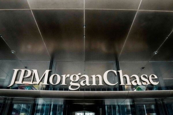 JPMorgan chase posts record quarterly profit for a US bank as earnings rise 41%