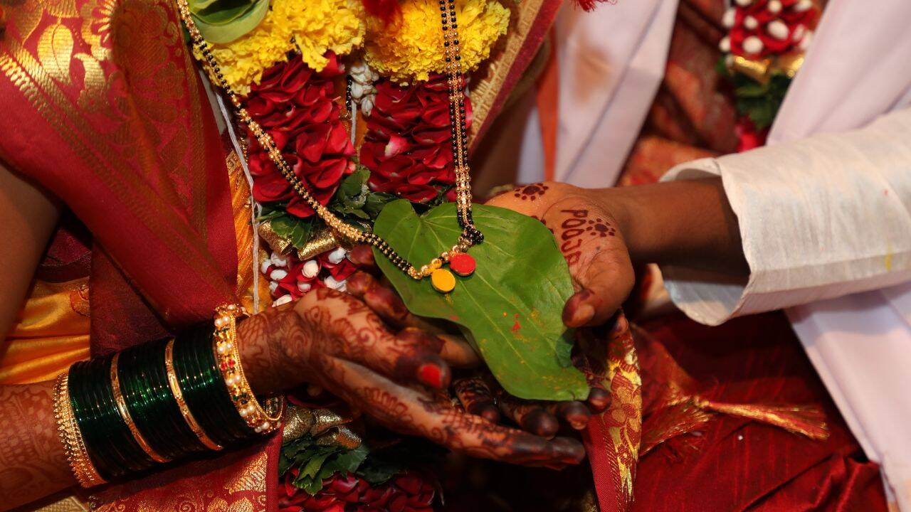 Not wearing Mangalsutra cruelty against husband? Madras High Court's verdict which ended this marriage said, "Removal of thali chain is often treated as..."
