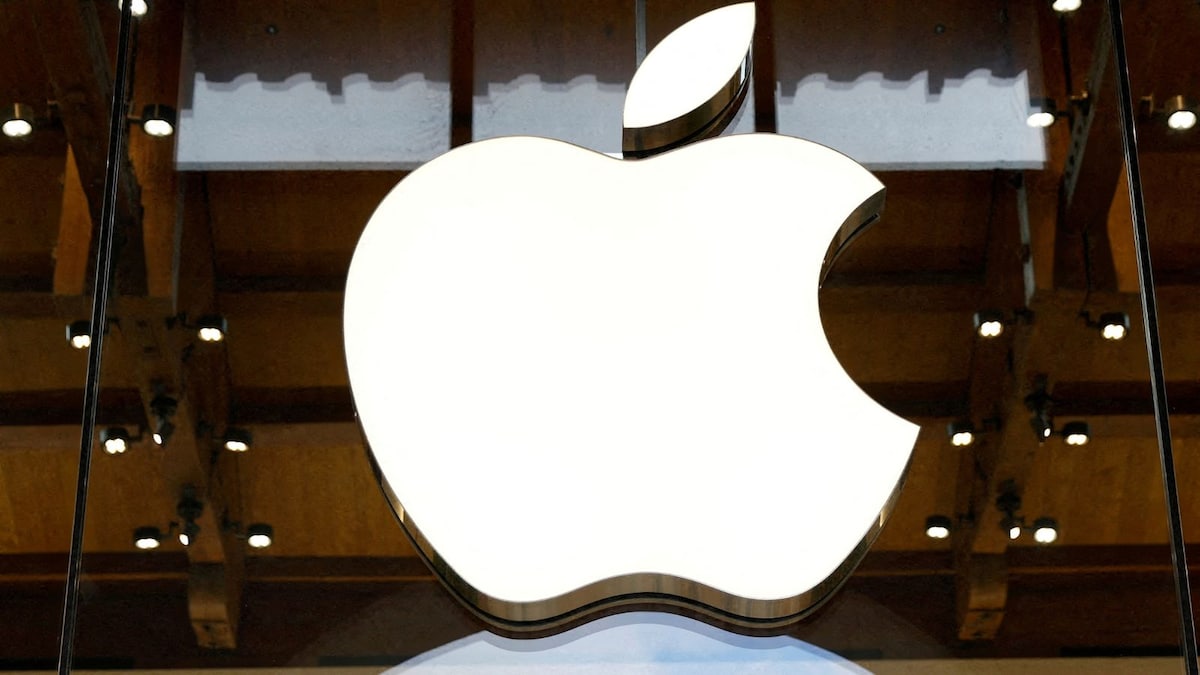 Apple shares fall 6% after supply chain worries impact September quarter guidance
