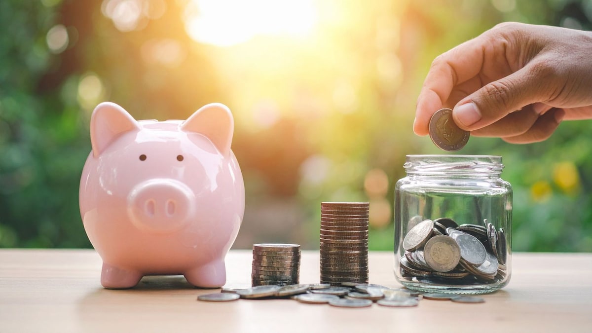 7 simple money habits that can help you save more and build wealth over time