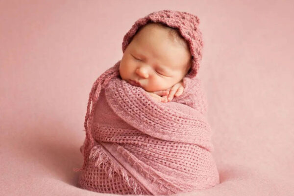 10 beautiful baby girl names inspired by stars and the sky