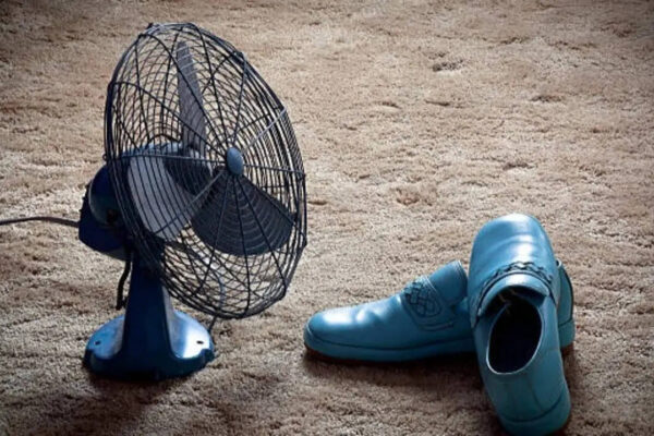 7 simple ways to dry wet shoes faster during the monsoon