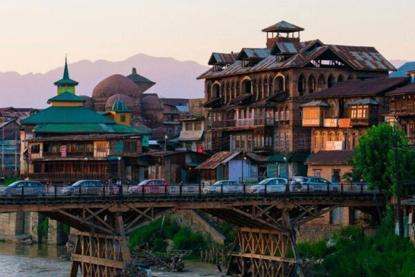 6 historic colonial-era homes in India that stand as timeless architectural treasures