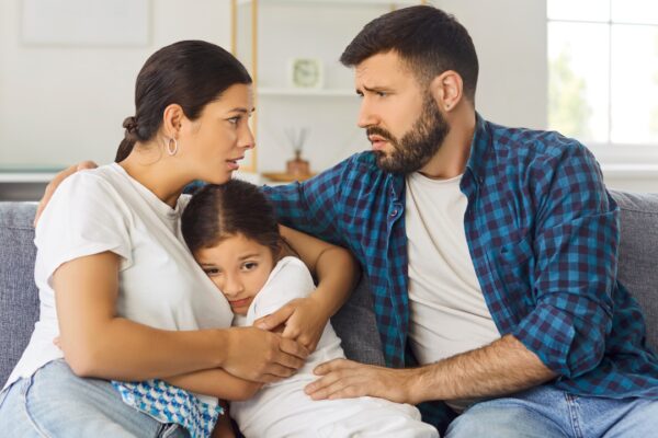 Why do siblings raised in the same home have completely different personalities? This is what science says