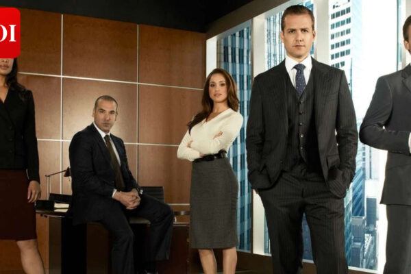 Patrick J. Adams: "I'm ready" as he pitches a 'Suits' revival with Meghan Markle and the original cast |