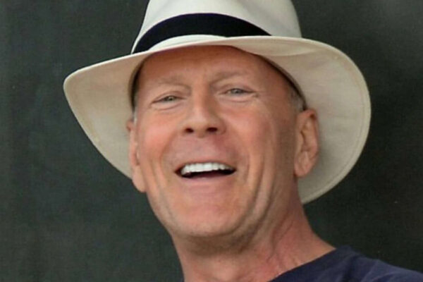 Bruce Willis: Bruce Willis on Confidence: A Timeless Life Lesson from the 'Die Hard' Star |