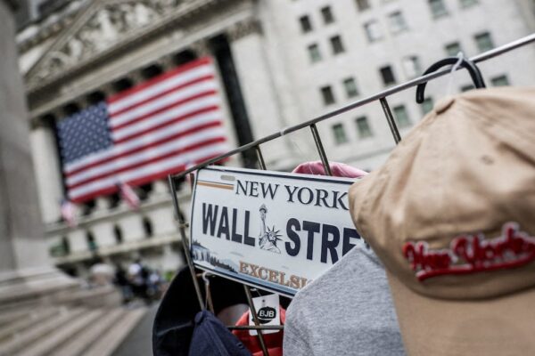 US chip stocks fall up to 9% in another round of selling even as Dow and peers gain