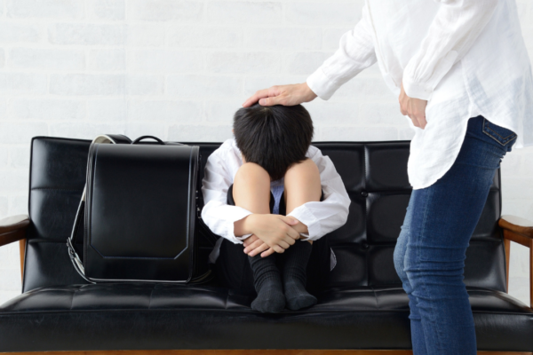 When your child says “I can’t do it,” avoid saying “You can”; Psychologist explains what to say instead |