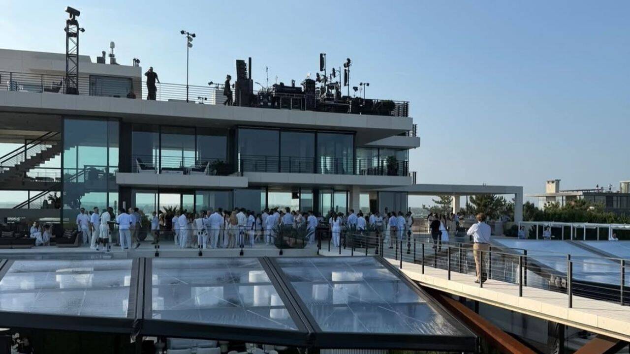 Guests at Michael Rubin’s White Party are now eyeing a $45 million Hamptons mansion, know what's special about it