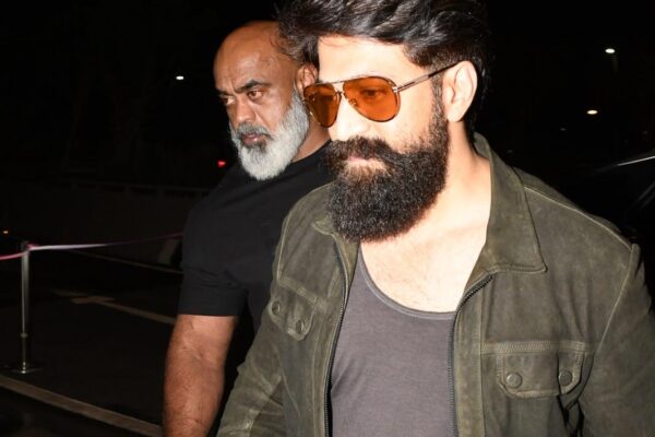 Yash exudes style at Mumbai airport ahead of 'Ramayana' trailer release |