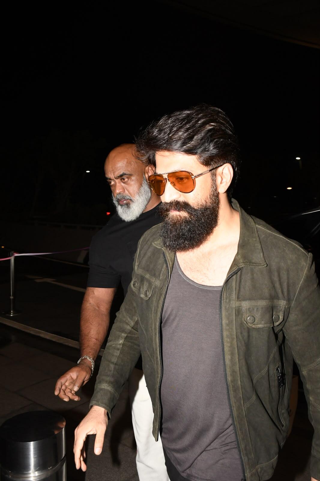 Yash exudes style at Mumbai airport ahead of 'Ramayana' trailer release |