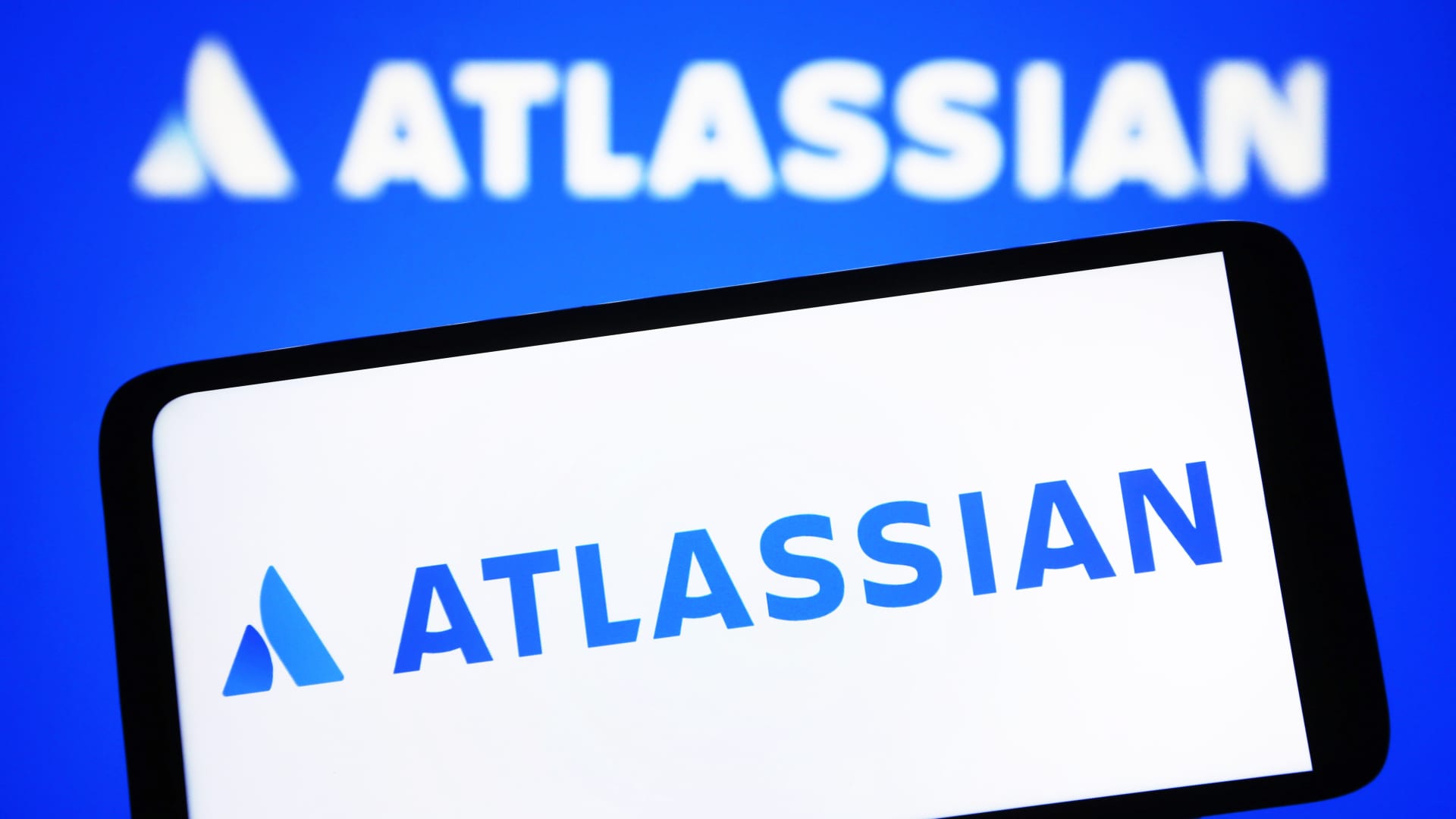 Atlassian Corporation, Wendy's, Vista Corp, First Solar, Airbnb & more