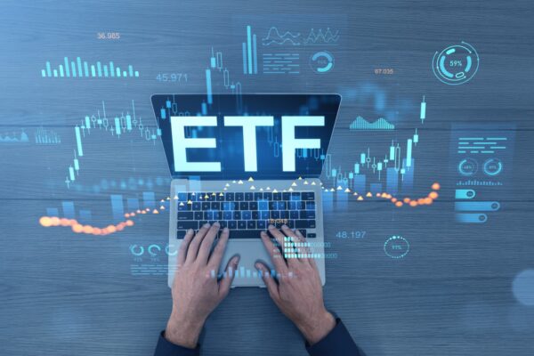 Retail investors stick with AI trade but appear more cautious