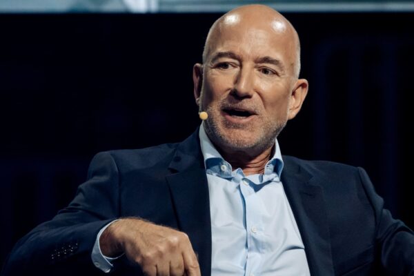 Jeff Bezos just filed to sell $4 billion in Amazon. The shares are falling