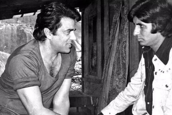 Friendship Day: When Amitabh Bachchan remembered Dharmendra with emotional words: ‘A vacuum that shall ever remain vacuus’ | Hindi Movie News