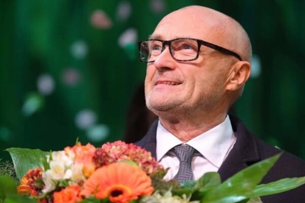 Phil Collins recalls near-death experience in 2024 due to alcohol addiction: 'People were coming to say goodbye' |