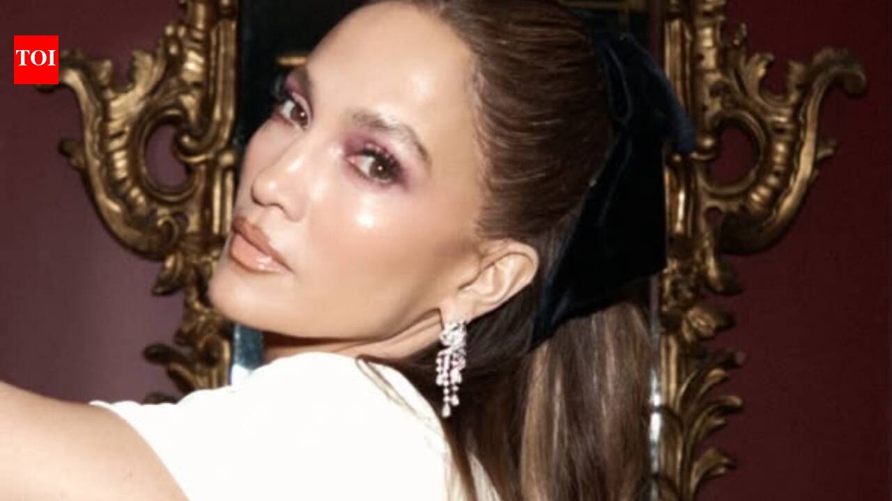 Jennifer Lopez recreates Madonna's 'Like a Virgin' music video in Venice: 'I had to do it...' |