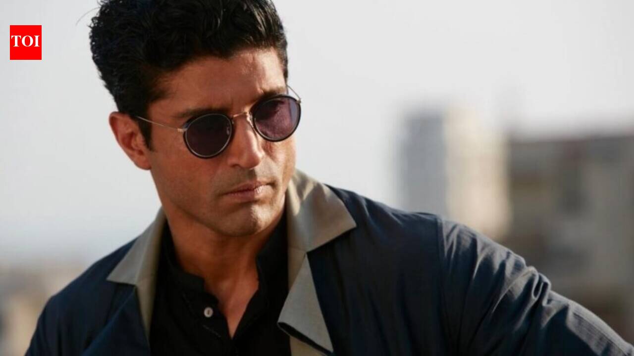 Farhan Akhtar opts out of 'Lalkaara'; Sidhant Gupta comes on board for Aamir Khan's sports drama - Reports |