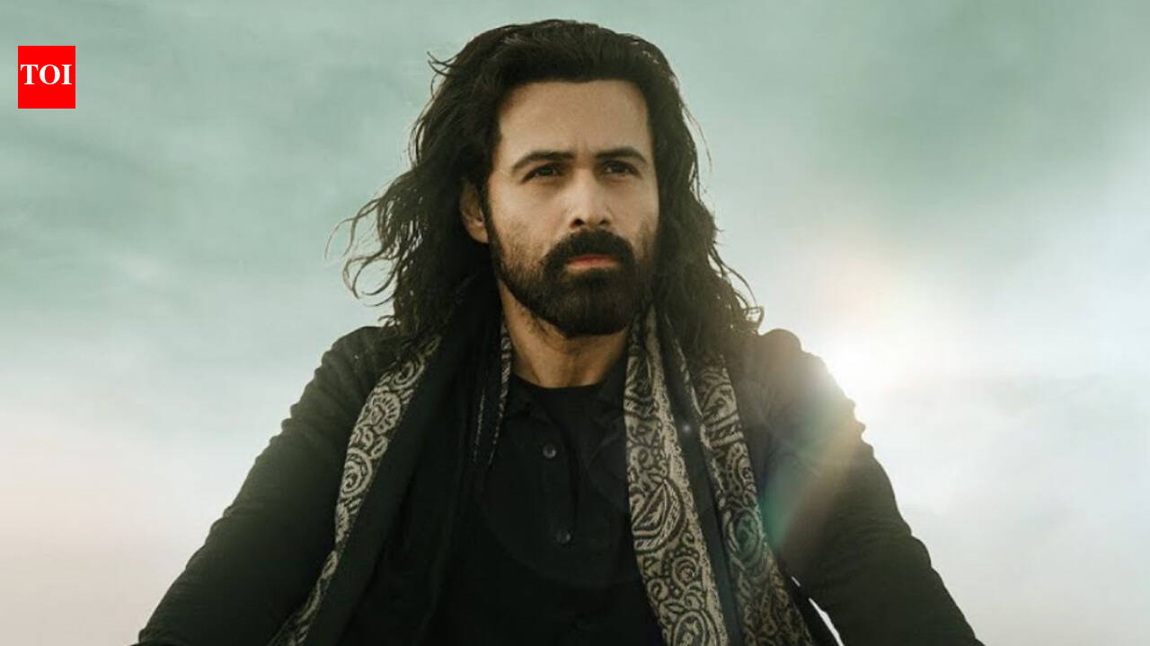 Mustafa Zahid to recreate 'Tera Mera Rishta' for 'Awarapan 2' despite the ban on Pakistani artists? | Hindi Movie News