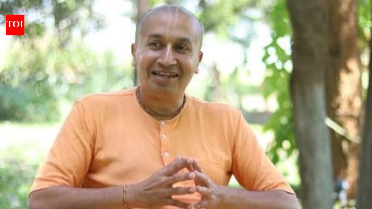 Spiritual leader Gauranga Das says the most valuable employees don't complain, they bring solutions |