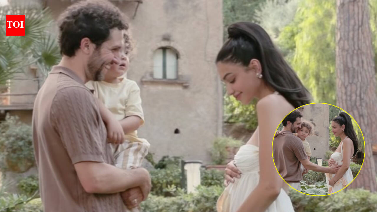 Alanna Panday announces SECOND PREGNANCY with husband Ivor McCray, cousins Ahaan and Ananya Panday react: 'One more to love' |