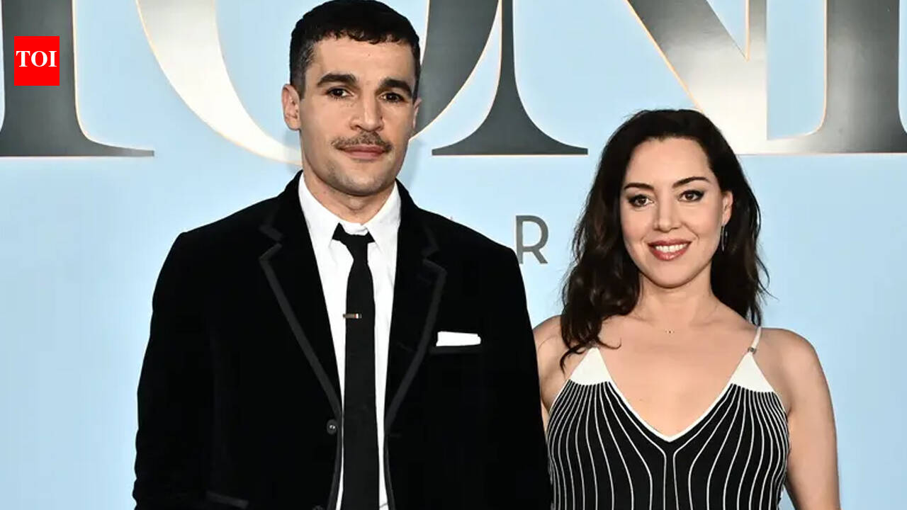 Aubrey Plaza welcomes baby girl with partner Christopher Abbott; makes first appearance with baby - PICS |
