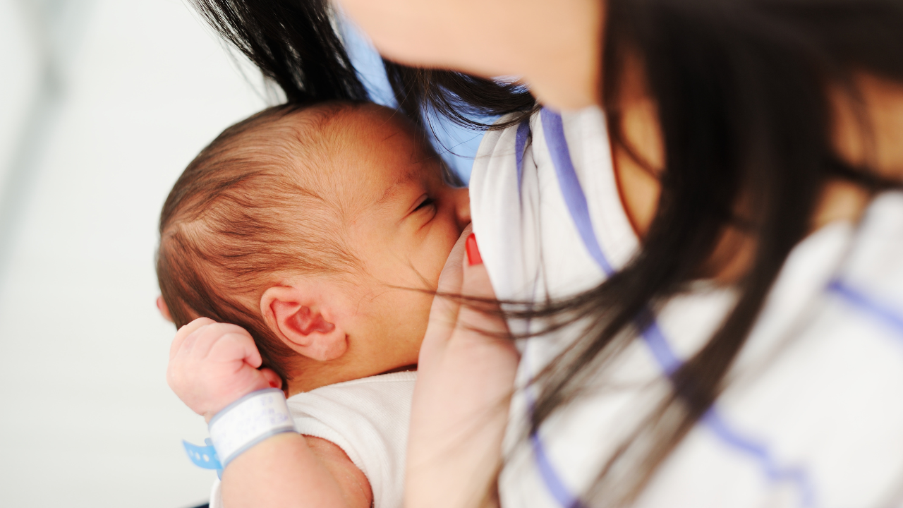 Breast milk changed colour? Here’s what yellow, green, pink and brown shades may mean