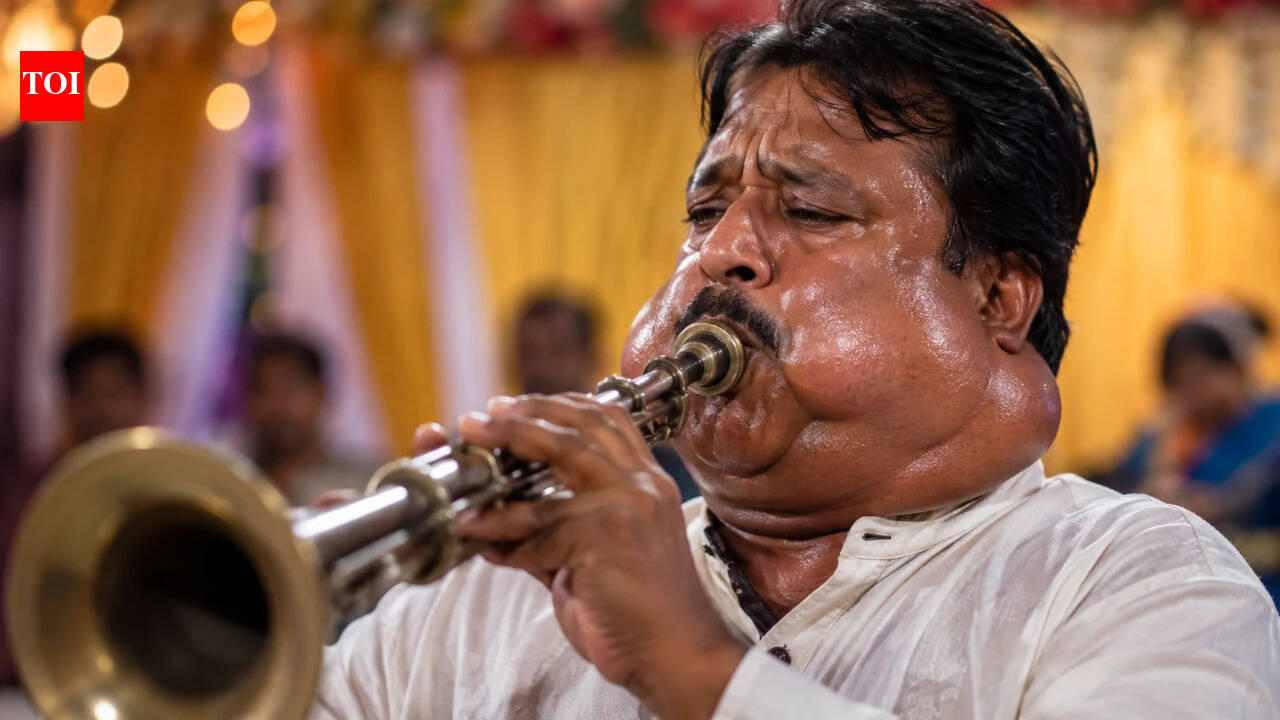 What is happening to this musician?