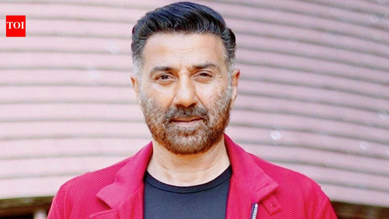 Sunny Deol says even with Rs 55.99 crore debt when bank issued auction notice for his Juhu home, he was happy: 'I didn’t owe anyone anything, I just had to sell my own assets' | Hindi Movie News